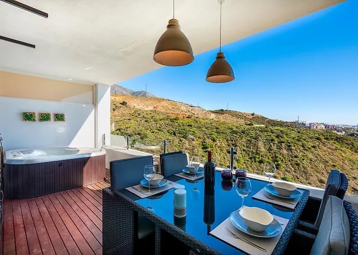 Carvajal Luxury - Free Parking * Fuengirola