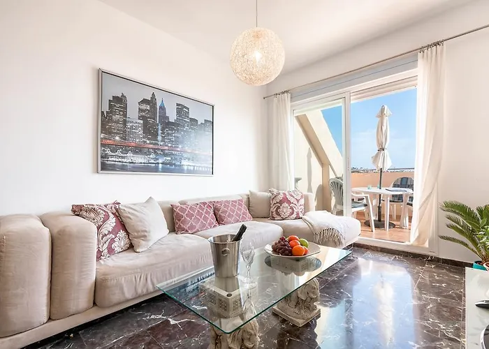 Carvajal Luxury - Free Parking Fuengirola